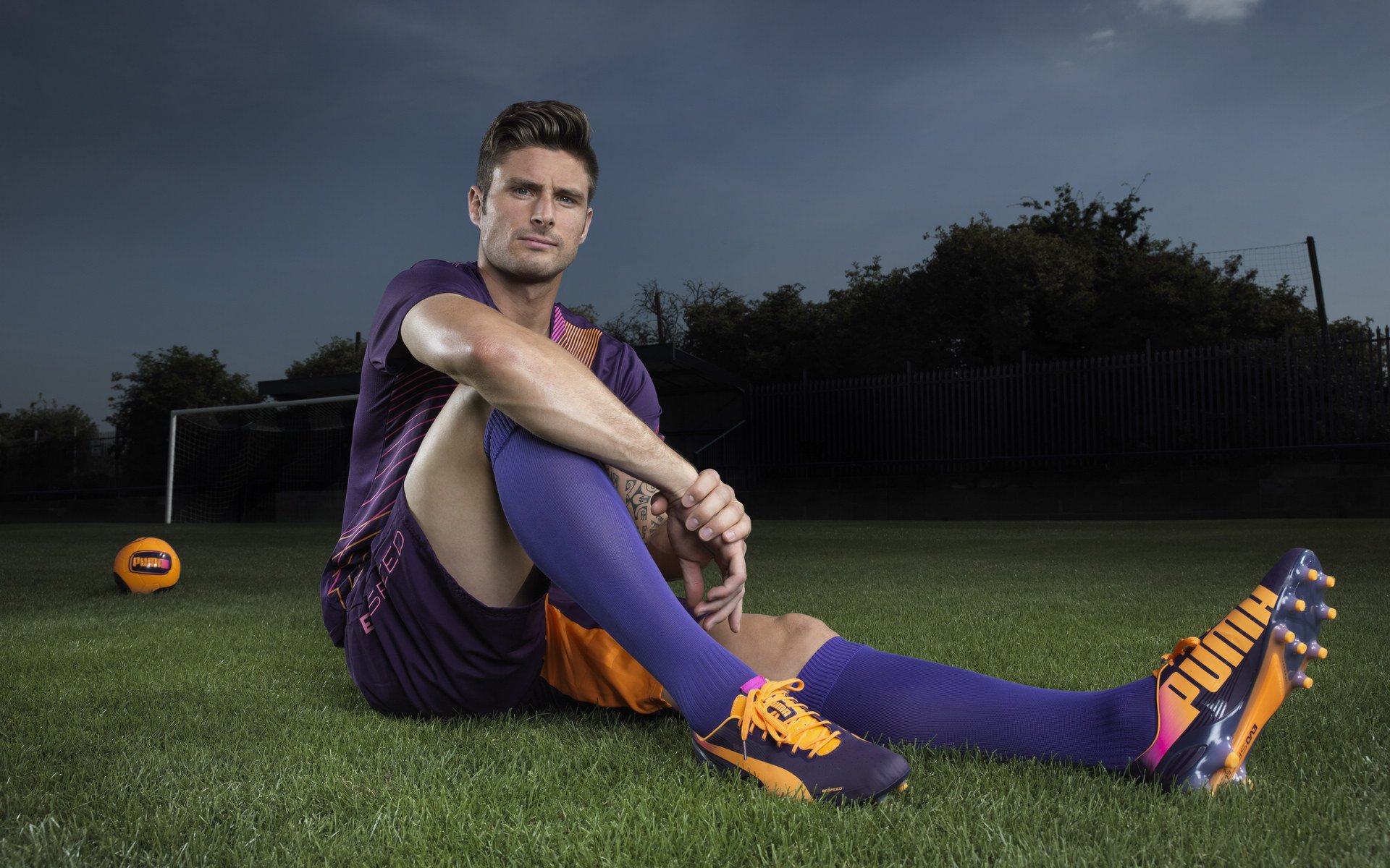 开云官网-西亚卡姆成为全场焦点，快船提前终结悬念雷霆，当交易筹码变成胜负手