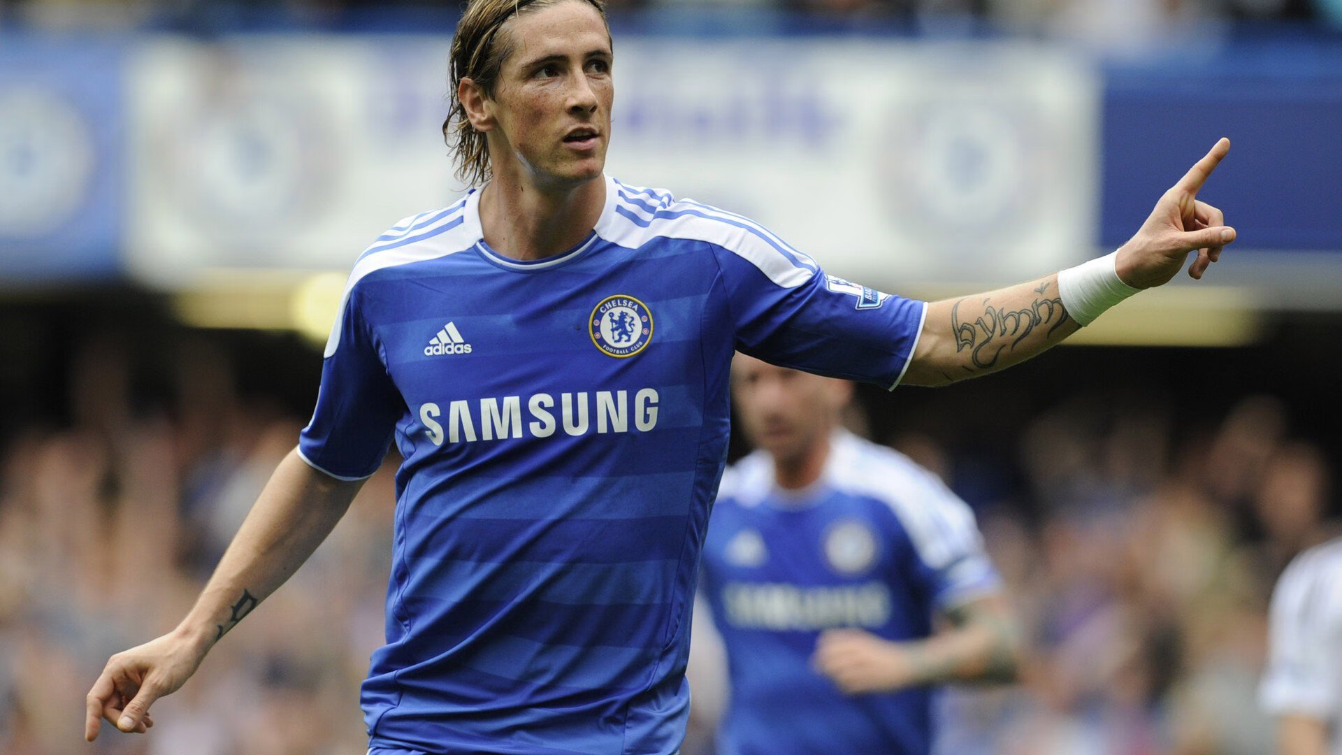 F1新赛季揭幕战焦点战，阿尔及利亚粉碎马德里竞技